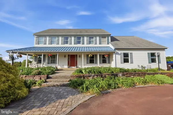 949 Blooming Glen Rd, PERKASIE, PA 18944