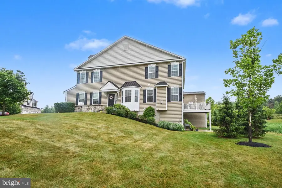327 W Boulder Dr, Chalfont, PA 18914 - #2
