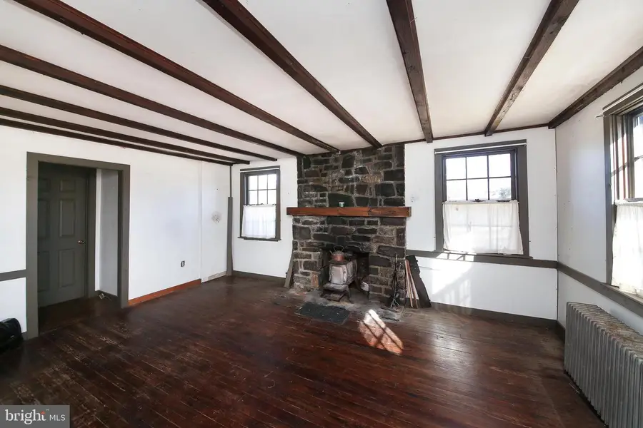 1190 N Easton Rd, Doylestown, PA 18902 - #2