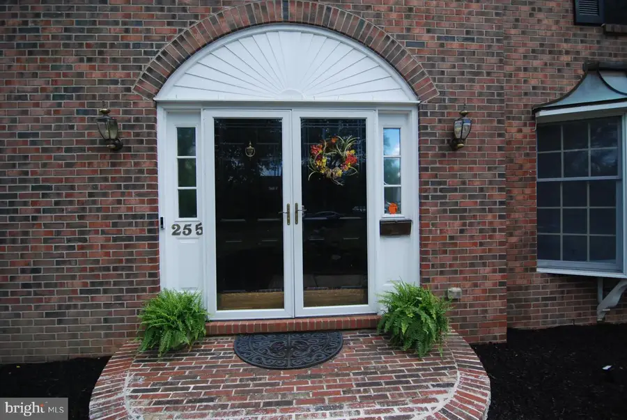 255 Pintail Ct, Langhorne, PA 19047 - #3