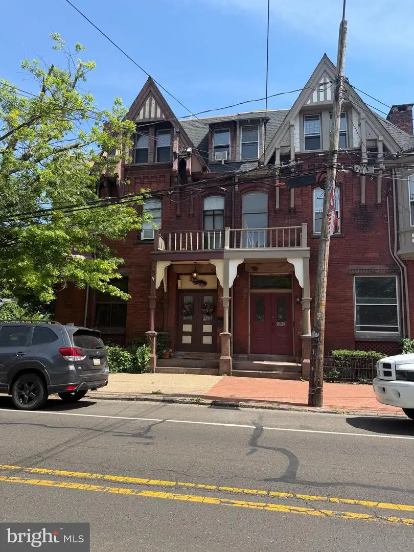 510 Radcliffe St, Bristol, PA 19007 - #1