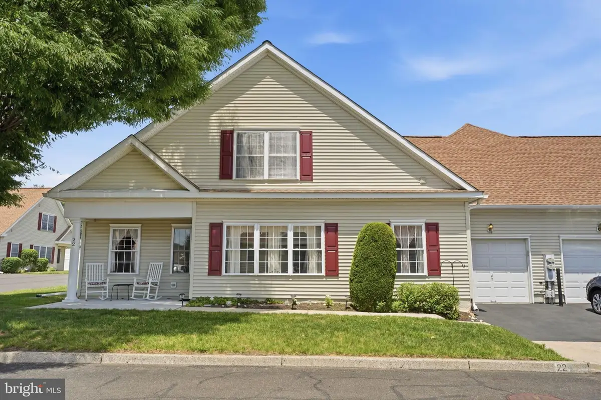 22 Avenrowe Ct, Fairless Hills, PA 19030 - #1