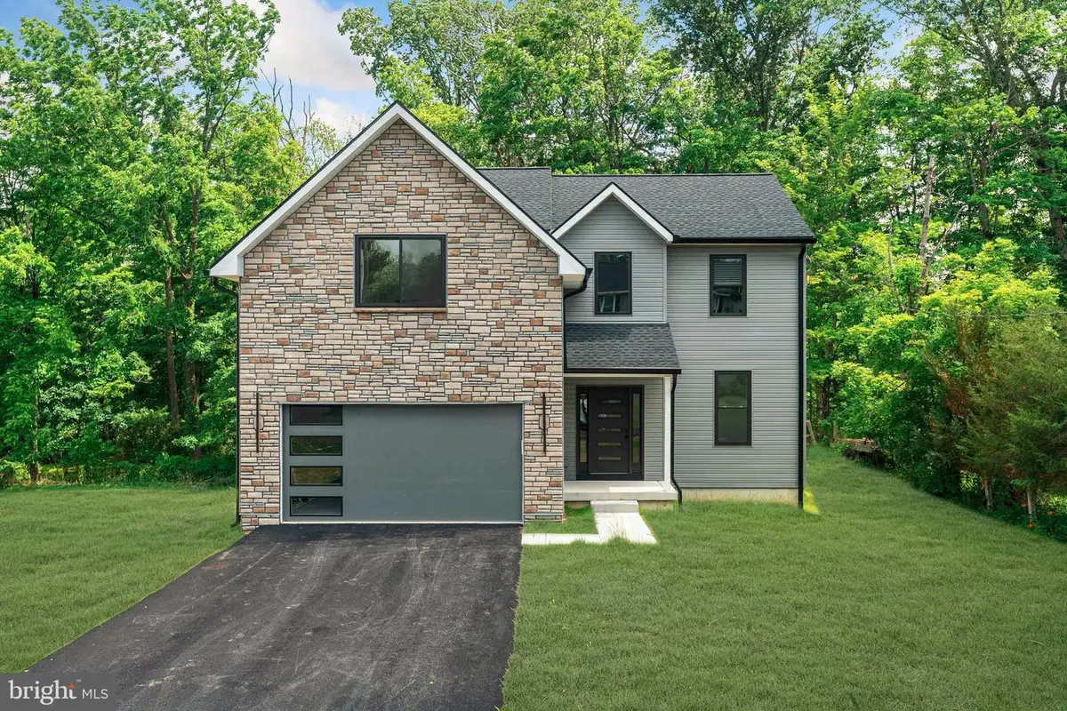 2947 Bridge St, Furlong, PA 18925 - #1