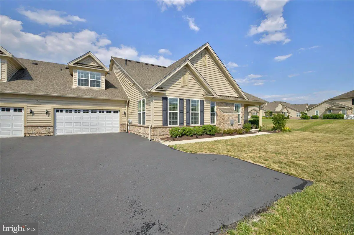 3133 Bushwood Dr, Perkasie, PA 18944 - #1