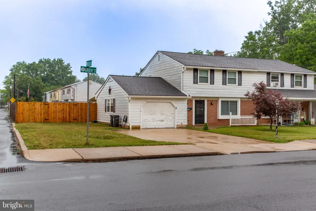 136 N Ambler St, Quakertown, PA 18951 - #1