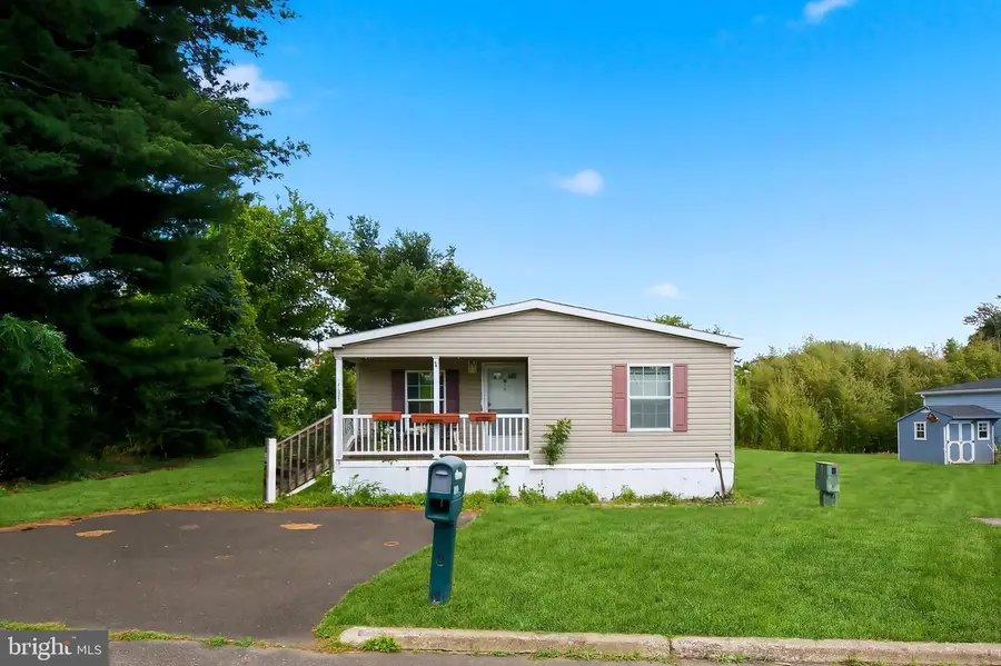 7001 Huber Dr, Morrisville, PA 19067 - #2