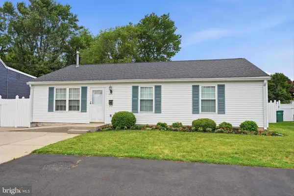 1325 Dixon Ave, CROYDON, PA 19021