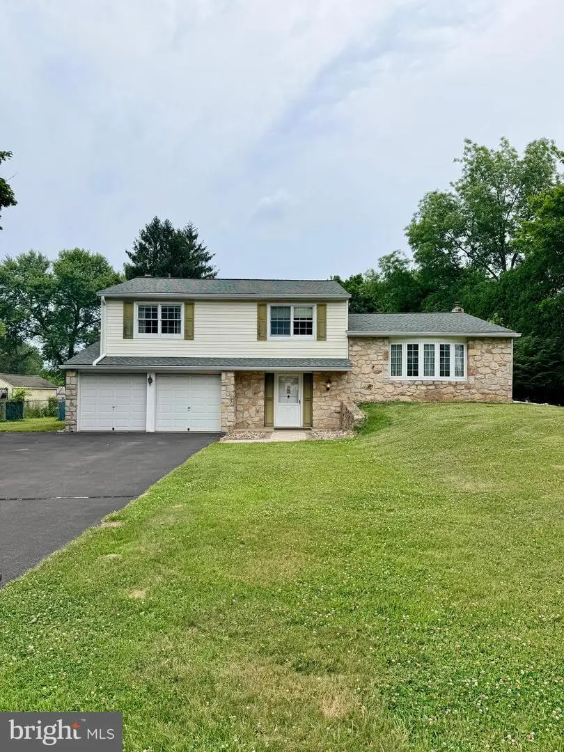 31 Rembrandt Ln, Southampton, PA 18966 - #1