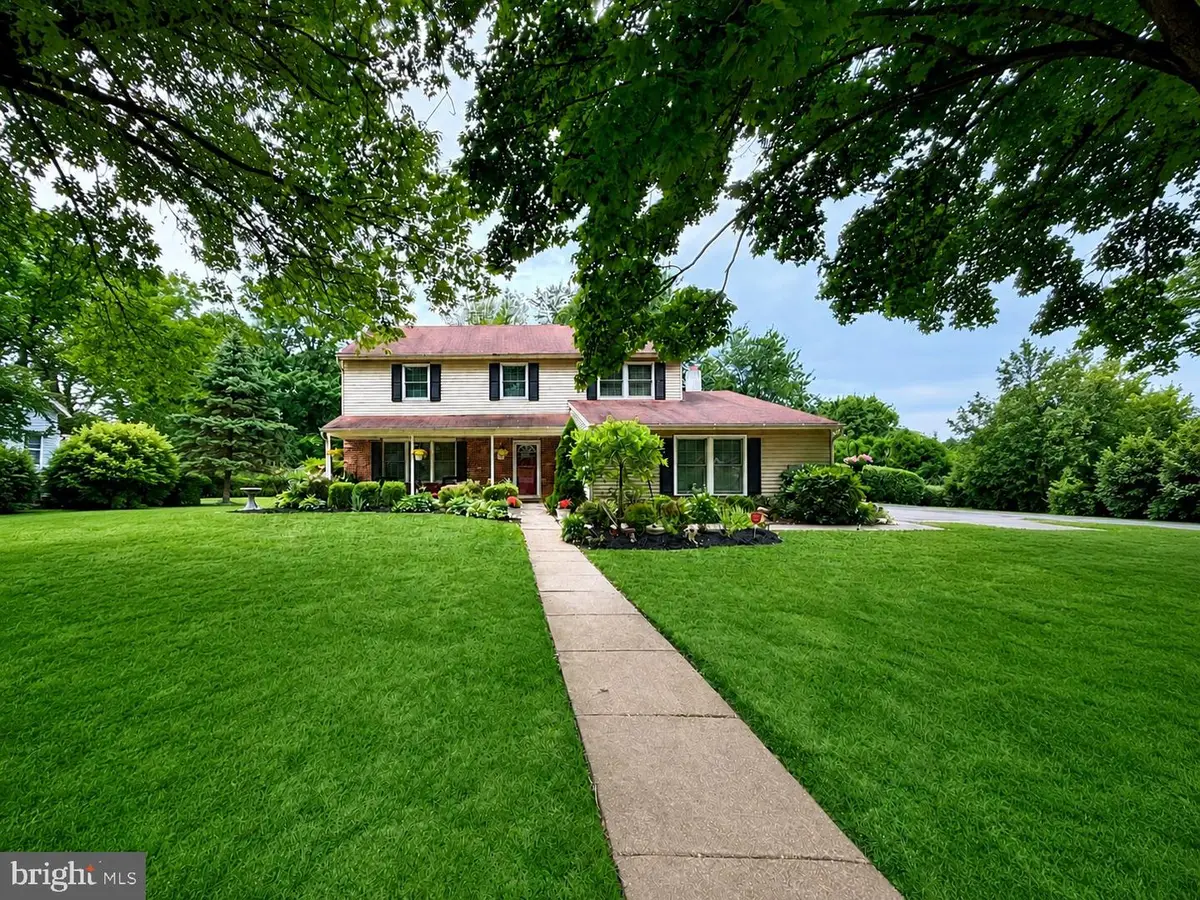 309 Hollow Branch Ln, Yardley, PA 19067 - #1