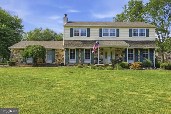 7 Pebble Ridge Rd, WARRINGTON, PA 18976