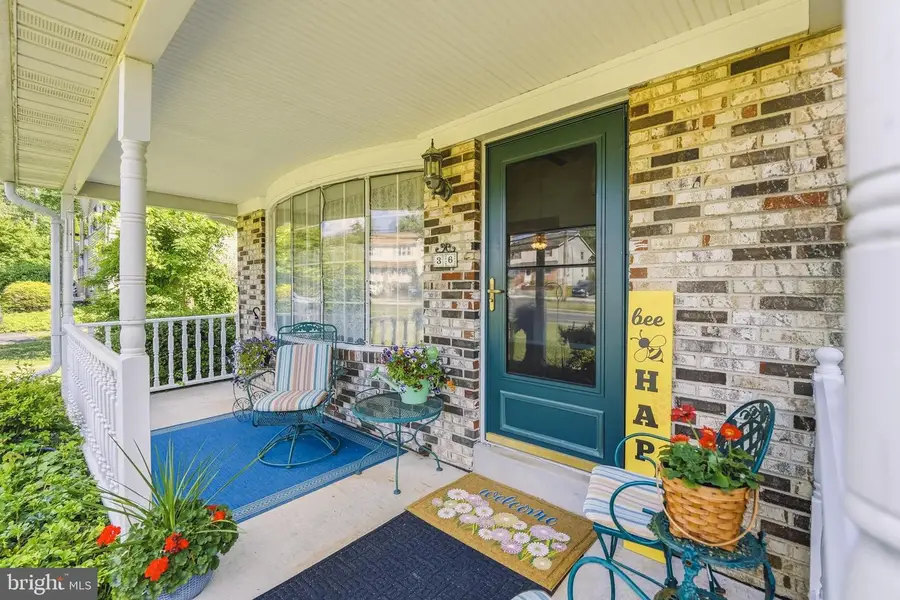36 Schoolhouse Rd, Chalfont, PA 18914 - #3