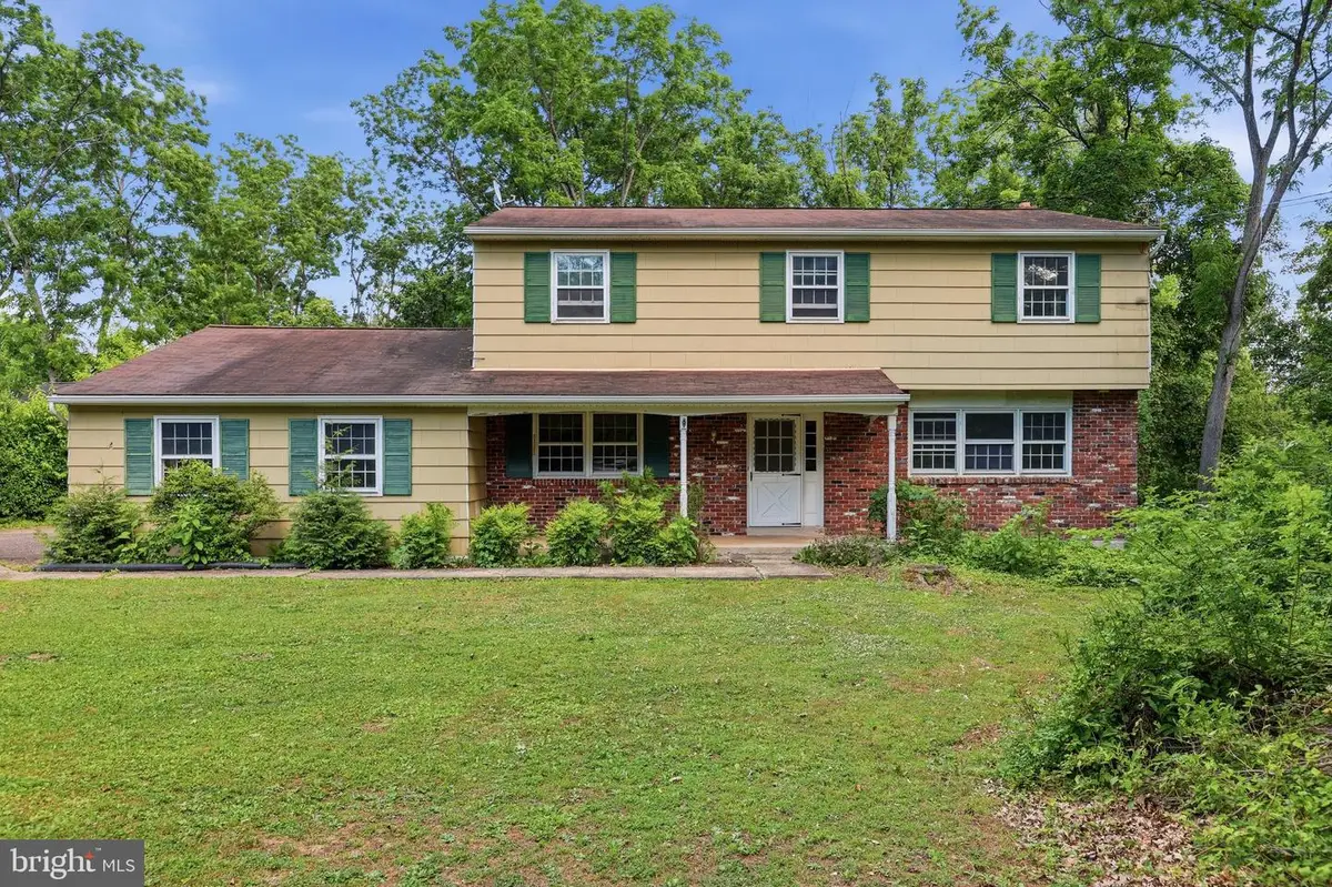 290 Cherry Blossom Dr, Holland, PA 18966 - #1