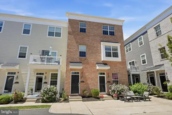 136b Fleet Ct, BENSALEM, PA 19020