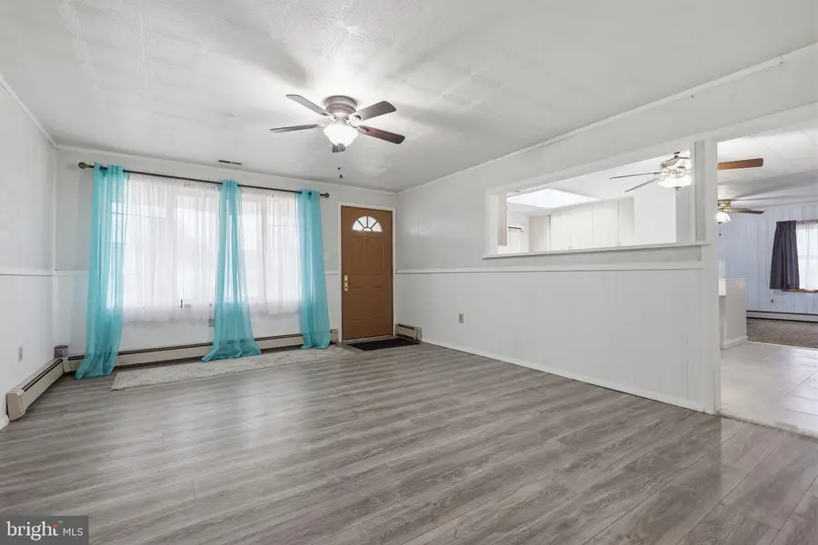 268 Blue Ridge Dr, Levittown, PA 19057 - #3