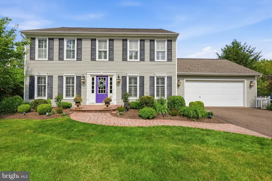 271 Saxony Dr, Newtown, PA 18940 - #3