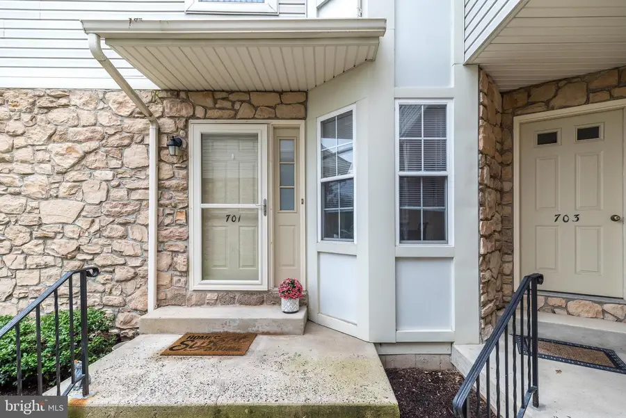 701 Eaton Ct, Quakertown, PA 18951 - #2
