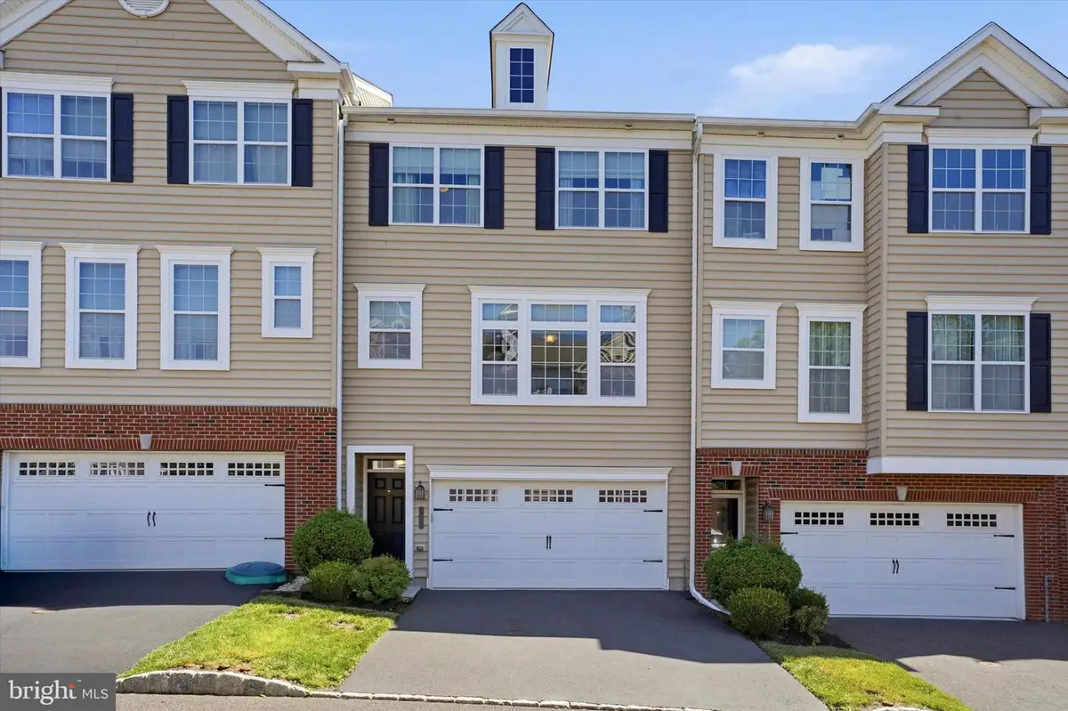 407 Cope Ct, Sellersville, PA 18960 - #1