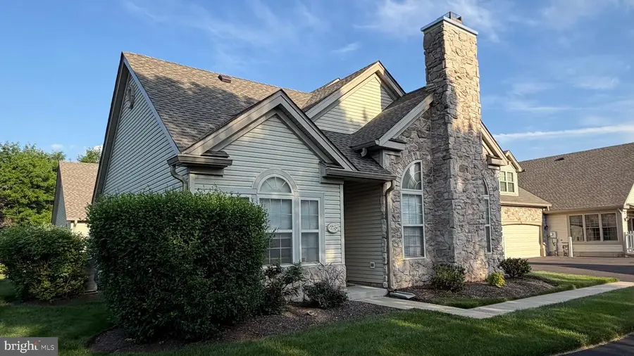 25 Legacy Oaks Dr, Richboro, PA 18954 - #2