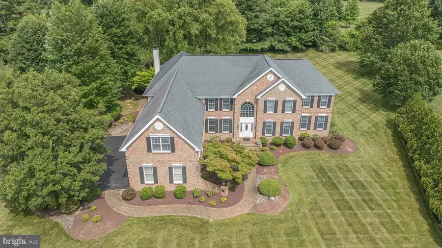 1901 Park Dr, Newtown, PA 18940 - #2