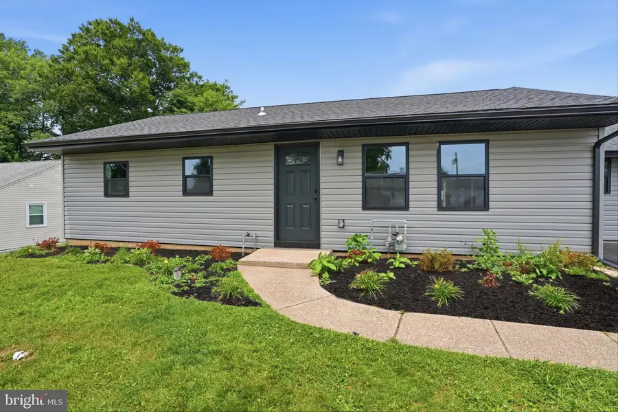 349 Andover Rd, Fairless Hills, PA 19030 - #3