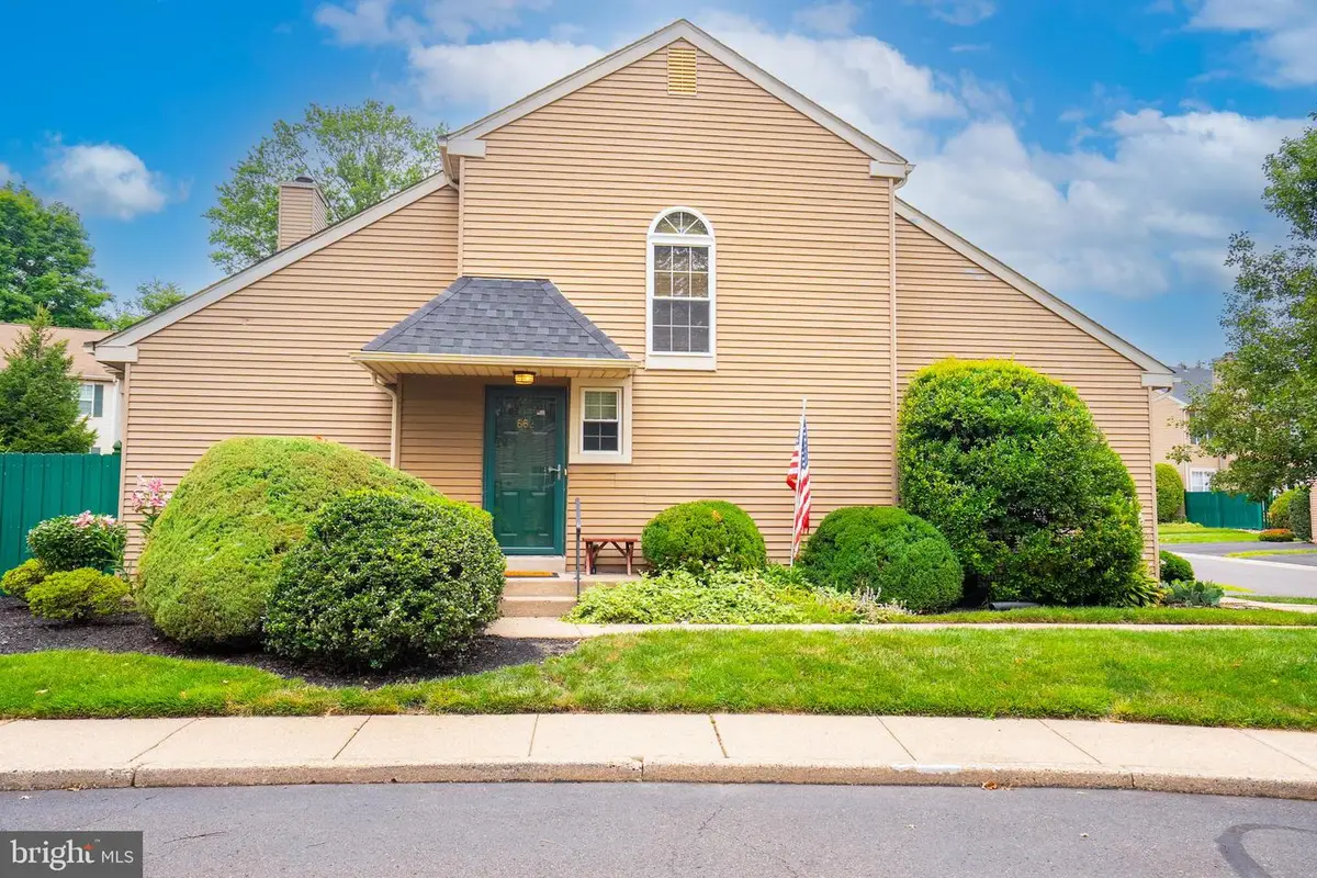 662 Tomlinson Ln, Yardley, PA 19067 - #1