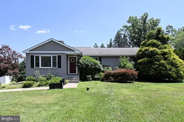 551 Walter Rd, WARMINSTER, PA 18974