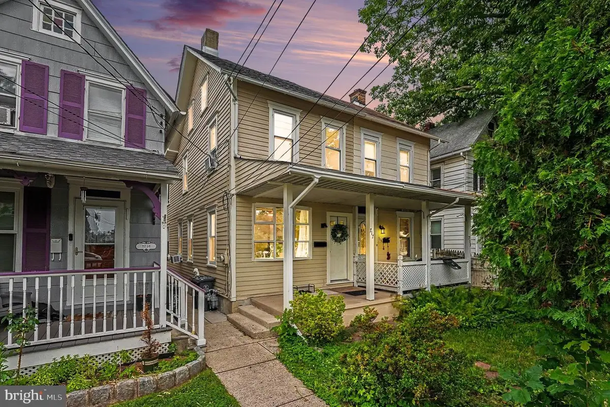 717 W Broad St, Quakertown, PA 18951 - #1