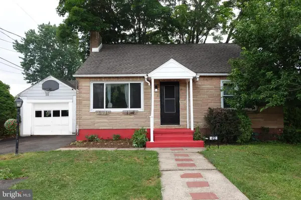 412 N Ambler St, QUAKERTOWN, PA 18951