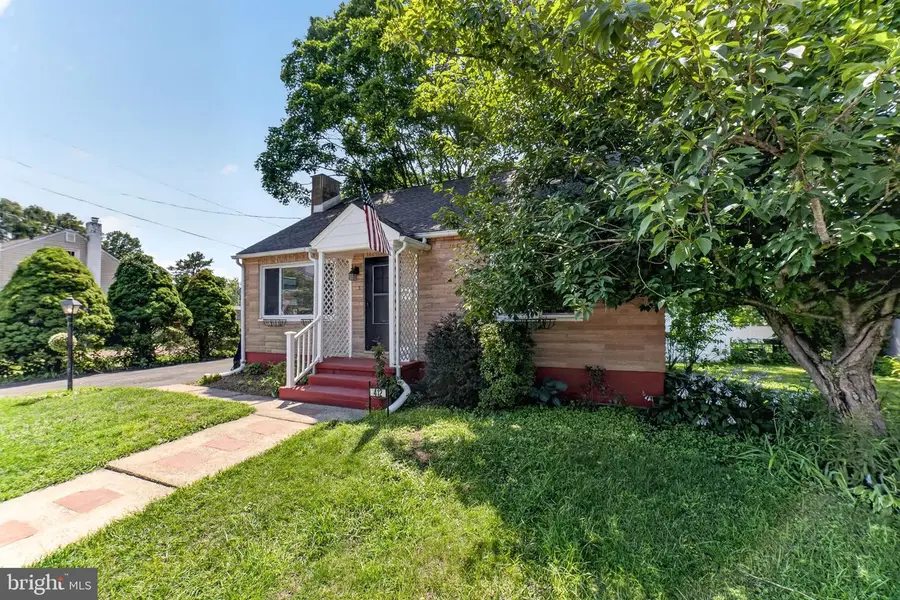 412 N Ambler St, Quakertown, PA 18951 - #3