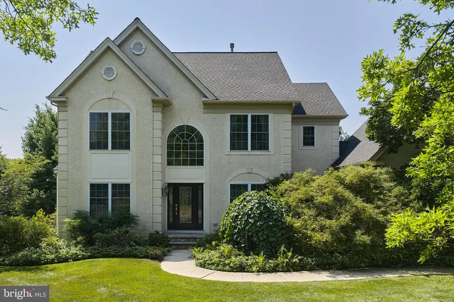 102 Parkside Dr, New Hope, PA 18938 - #2