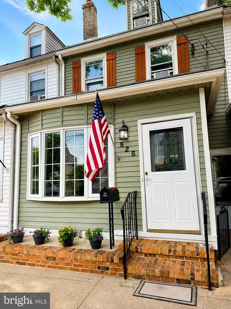 525 Locust St, Bristol, PA 19007 - #3
