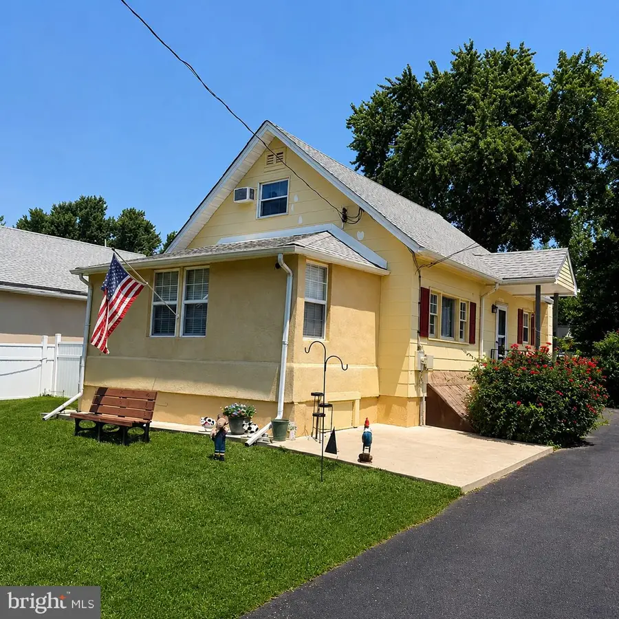 1183 Lowell Ave, Bensalem, PA 19020 - #2