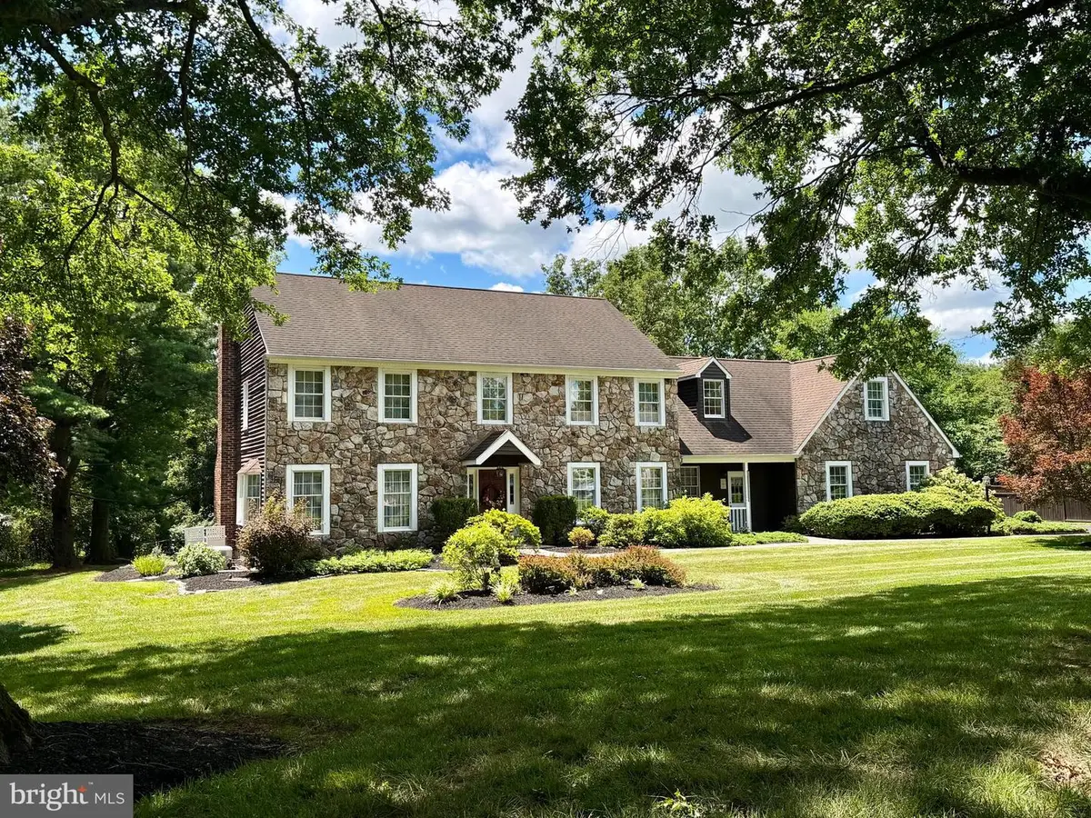 950 Camelot Rd, Furlong, PA 18925 - #1