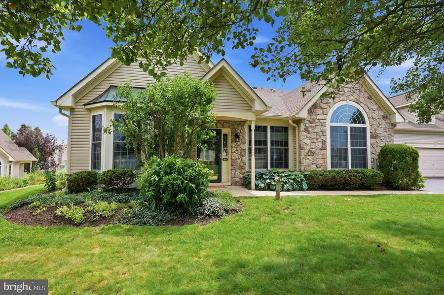 307 Starflower Ln, Langhorne, PA 19047 - #2