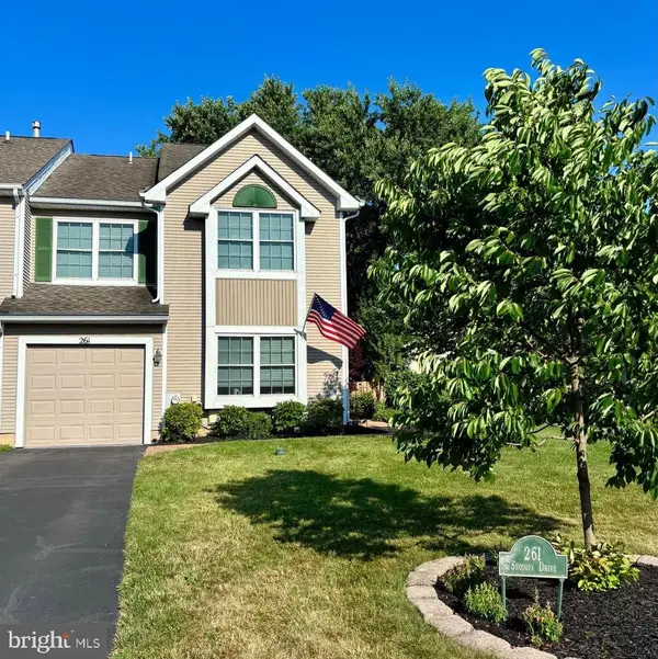 261 Sequoia Dr, NEWTOWN, PA 18940