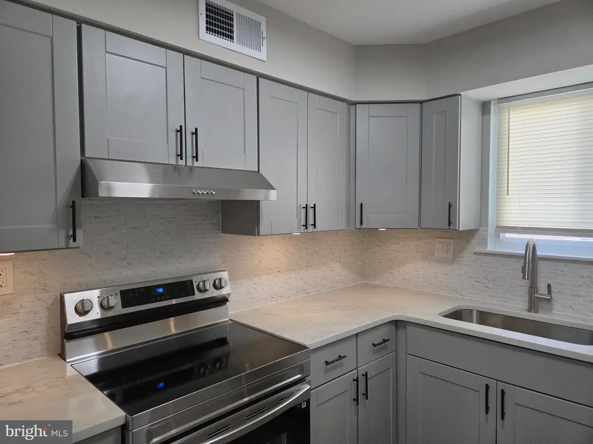 5063 Sayer Ct, Bensalem, PA 19020 - #1