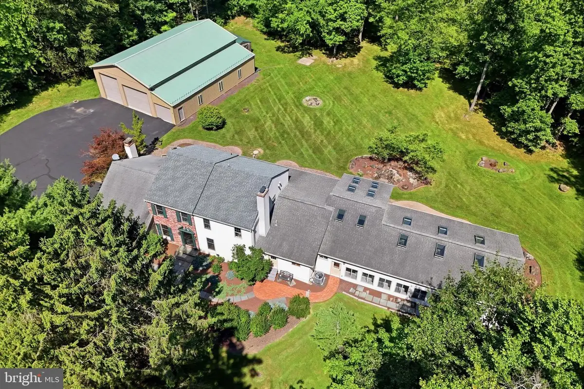 475 Crowthers Rd, Quakertown, PA 18951 - #1