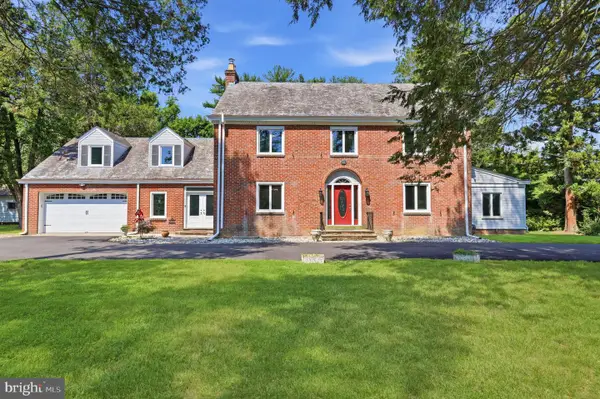 2007 Makefield Rd, YARDLEY, PA 19067