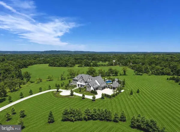 6 Tines Field Path, NEWTOWN, PA 18940