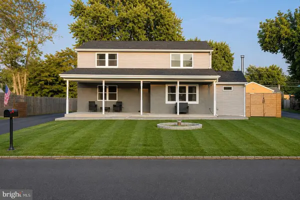 281 N Hawthorne, LANGHORNE, PA 19047
