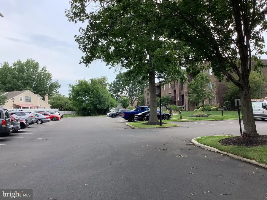 52 Oakridge Dr, Langhorne, PA 19047 - #3