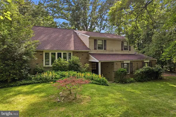 3832 Forest Dr, DOYLESTOWN, PA 18902