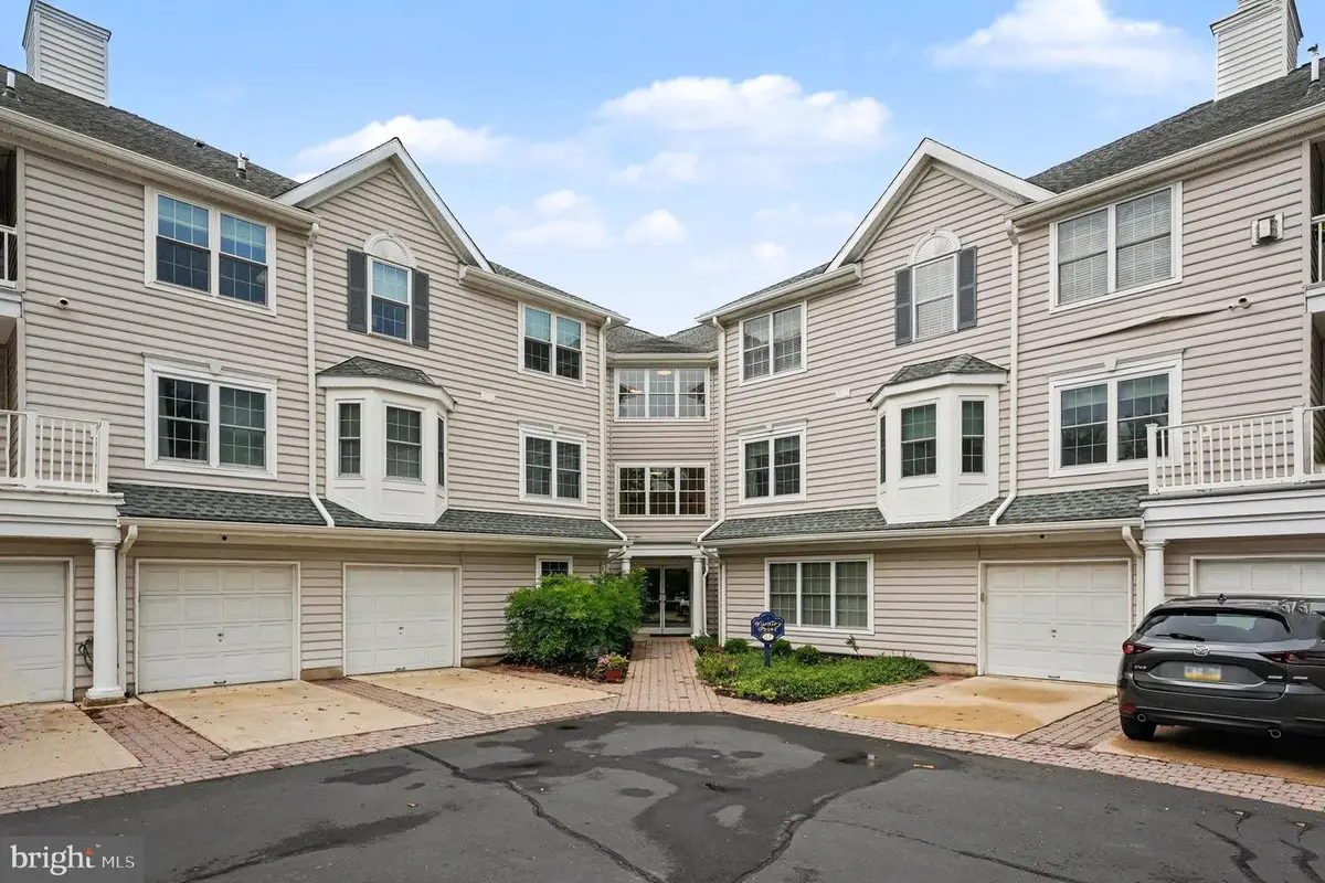 42 W College Ave #322, Yardley, PA 19067 - #1