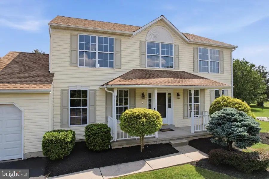 218 Strassburger Rd, Perkasie, PA 18944 - #2