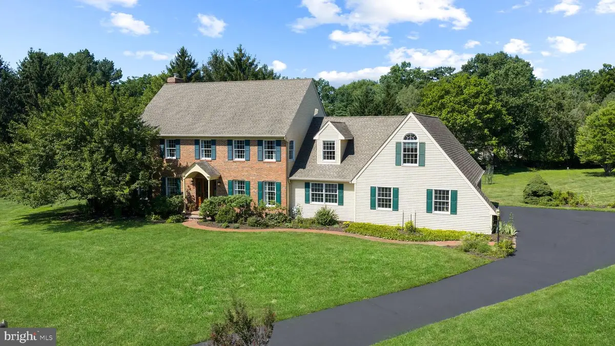 435 Bella Cir, Doylestown, PA 18901 - #1
