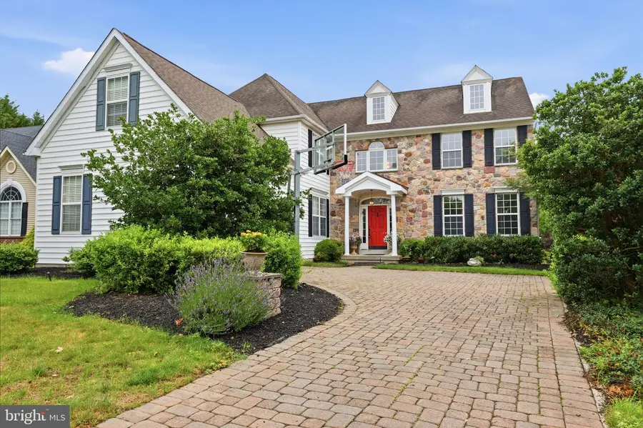 48 Lenape Dr, New Hope, PA 18938 - #2