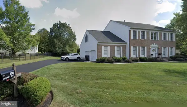 5041 Grundy Way, DOYLESTOWN, PA 18902
