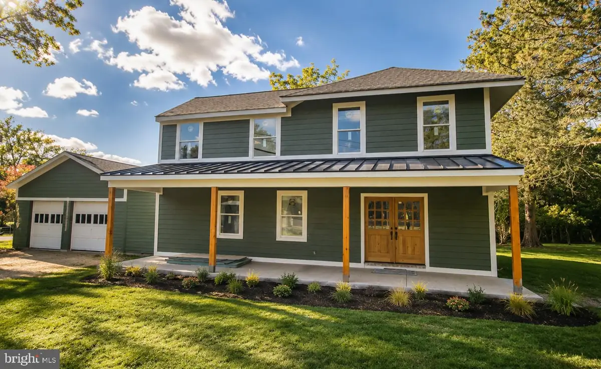 1095 Washington Ave, Newtown, PA 18940 - #1