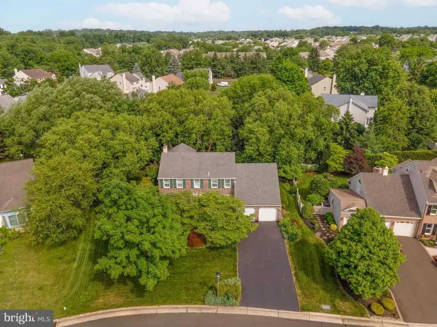 51 Snapdragon Dr, Newtown, PA 18940 - #2