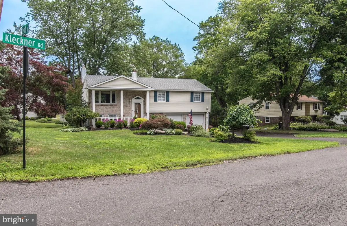 744 Kleckner Rd, Bensalem, PA 19020 - #1